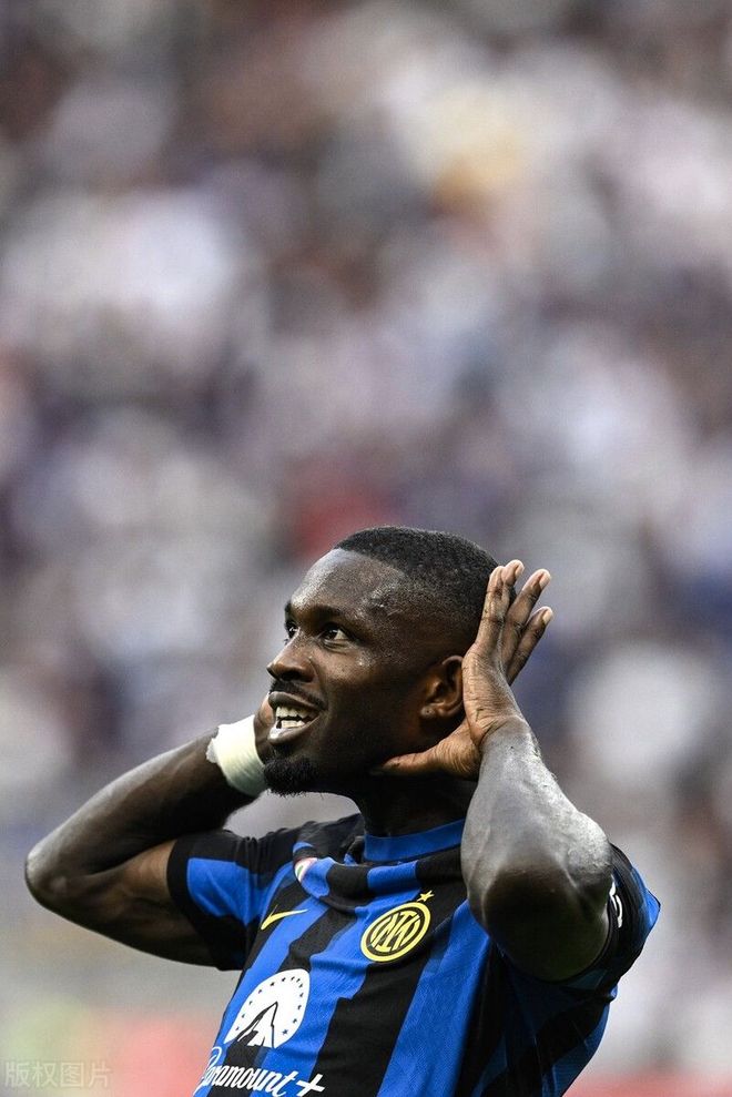 出骑士防守 出骑士防守