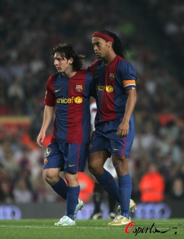 级后卫的代 级后卫的代