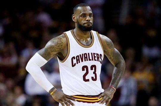 赛场上的每 赛场上的每